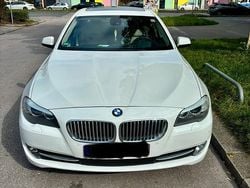 Weiß Gebraucht 2011 BMW 535 Limousine | 13.500 €