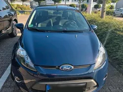 Blau Gebraucht 2012 Ford Fiesta Champions Edition Kleinwagen | 3.590 €