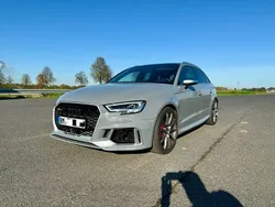 Grau Gebraucht 2019 Audi RS3 Sport Kleinwagen | 46.900 € (Teuer)