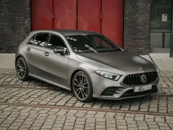 Grau Gebraucht 2021 Mercedes A250 AMG line Limousine | 32.000 € (Fairer Preis)