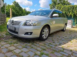 Grau Gebraucht 2007 Toyota Avensis T2 Kombi | 5.150 € (Etwas zu teuer)