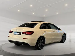 Weiß Gebraucht 2024 Mercedes A180 Progressive Limousine | 32.419 € (Etwas zu teuer)