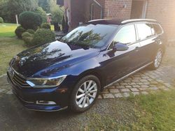 Blau Gebraucht 2017 VW Passat Highline Kombi | 16.500 € (Fairer Preis)