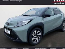 Grün Neu 2025 Toyota Aygo Team Kleinwagen | 16.451 €