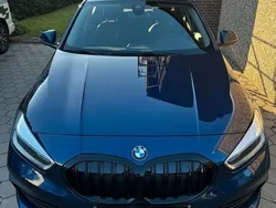Blau Gebraucht 2021 BMW 116 Sport Line Kleinwagen | 11.800 € (Superpreis)