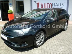Schwarz Gebraucht 2018 Toyota Avensis Edition-S Kombi | 17.480 € (Fairer Preis)