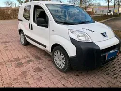 Weiß Gebraucht 2014 Peugeot Bipper Van / Kleinbus | 6.150 € (Etwas zu teuer)