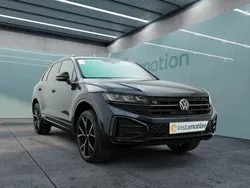 Blau Gebraucht 2025 VW Touareg Style SUV | 92.400 €