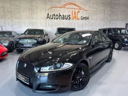 Schwarz Gebraucht 2012 Jaguar XF S Limousine | 13.900 € (Teuer)