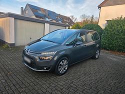 Grau Gebraucht 2014 Citroën Grand C4 Picasso Van / Kleinbus | 6.450 € (Fairer Preis)