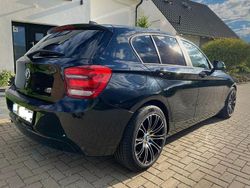 Schwarz Gebraucht 2013 BMW 114 Sport Line Kleinwagen | 10.999 € (Teuer)