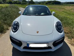 Weiß Gebraucht 2017 Porsche 991 Coupé | 120.900 €