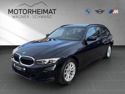 Schwarz uni Gebraucht 2022 BMW 318 Efficient Dynamics Kombi | 24.250 € (Guter Preis)