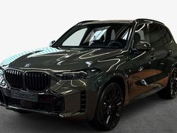 Grau Neu 2025 BMW X5 SUV | 106.690 € (Etwas zu teuer)