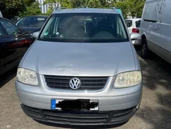Silber Gebraucht 2003 VW Touran Van / Kleinbus | 2.300 € (Etwas zu teuer)