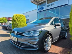 Grau Gebraucht 2019 VW Golf Sportsvan Highline Van / Kleinbus | 22.490 € (Etwas zu teuer)