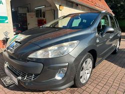 Grau Gebraucht 2010 Peugeot 308 Premium Kombi | 6.400 € (Teuer)