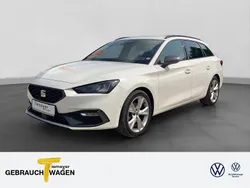 Weiß Gebraucht 2022 Seat Leon FR Kombi | 21.880 € (Fairer Preis)
