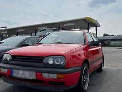 Rot Gebraucht 1996 VW Golf III Kleinwagen | 1.000 € (Superpreis)