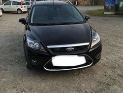 Schwarz Gebraucht 2011 Ford Focus Titanium Kombi | 3.800 € (Fairer Preis)