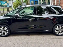 Schwarz Gebraucht 2016 Citroën C4 Picasso Exclusive Van / Kleinbus | 9.999 € (Fairer Preis)