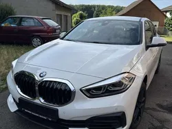 Weiß Gebraucht 2022 BMW 118 Advantage Kleinwagen | 20.400 € (Guter Preis)
