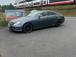 Grau Gebraucht 2007 Mercedes CLS500 AMG Coupé | 17.000 € (Etwas zu teuer)