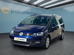 Blau Gebraucht 2022 VW Sharan Van / Kleinbus | 30.449 € (Teuer)