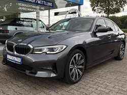 Mineralgrau metallic Gebraucht 2019 BMW 320 Sport Line Limousine | 25.840 € (Fairer Preis)