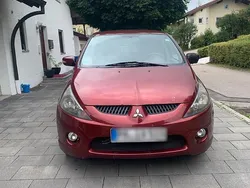 Rot Gebraucht 2004 Mitsubishi Grandis Van / Kleinbus | 1.000 € (Superpreis)
