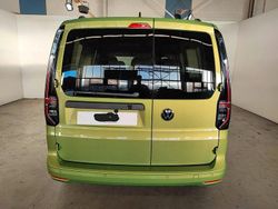 Grün Gebraucht 2024 VW Caddy Maxi Pro Van / Kleinbus | 38.990 € (Teuer)