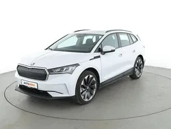 Weiß Gebraucht 2023 Skoda Enyaq iV Loft SUV | 27.400 € (Superpreis)