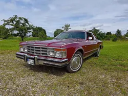 Rot Gebraucht 1977 Chrysler Le Baron Coupé | 10.900 €