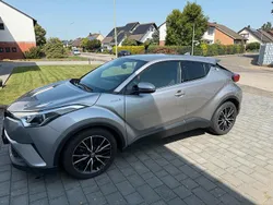 Grau Gebraucht 2018 Toyota C-HR Team SUV | 20.500 € (Etwas zu teuer)