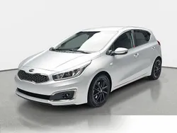 Metallic Gebraucht 2017 Kia Ceed DREAM-TEAM Edition | 14.510 € (Fairer Preis)
