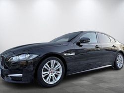 Santorini black Gebraucht 2016 Jaguar XF R-Sport Limousine | 19.980 € (Guter Preis)