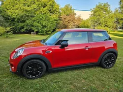 Rot Gebraucht 2015 Mini ONE Pepper Kleinwagen | 10.490 € (Fairer Preis)