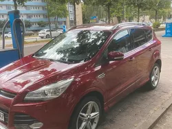 Andere farben Gebraucht 2016 Ford Kuga Individual SUV | 13.600 € (Fairer Preis)
