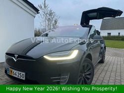 Schwarz Gebraucht 2017 Tesla Model X SUV | 23.750 €