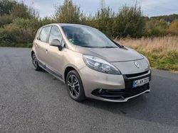 Beige Gebraucht 2013 Renault Scénic III Van / Kleinbus | 5.299 € (Guter Preis)
