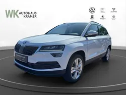 Weiss Gebraucht 2018 Skoda Karoq Style SUV | 22.490 € (Etwas zu teuer)