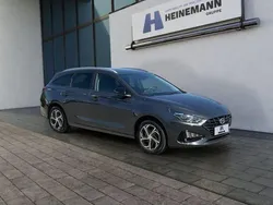 Dark knight Gebraucht 2022 Hyundai i30 Edition 30 Kombi | 17.950 € (Fairer Preis)