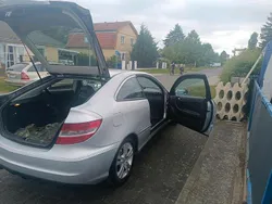 Silber Gebraucht 2009 Mercedes CLC200 Kleinwagen | 6.800 €