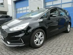 Schwarz obsidianschwarz metallic Gebraucht 2021 Ford S-MAX Titanium Van / Kleinbus | 21.850 € (Fairer Preis)
