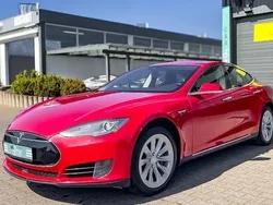 Rot Gebraucht 2016 Tesla Model S Limousine | 25.980 € (Fairer Preis)