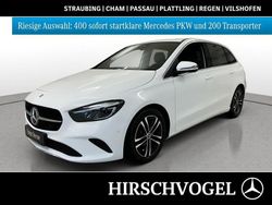 Weiß Gebraucht 2024 Mercedes 200 Progressive Limousine | 28.940 € (Guter Preis)