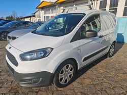 Weiß Gebraucht 2016 Ford Transit Basis Limousine | 7.300 € (Fairer Preis)