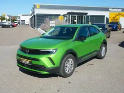 Grün Gebraucht 2022 Opel Mokka-e Edition SUV | 18.990 € (Fairer Preis)