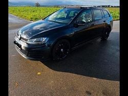 Schwarz Gebraucht 2016 VW Golf VII GTD Kombi | 11.300 € (Guter Preis)
