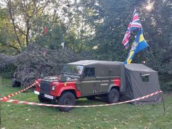 Grün Gebraucht 1998 Land Rover Defender SUV | 24.900 €